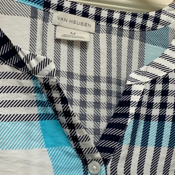 Van Heusen short sleeve top - Picture 2 of 3